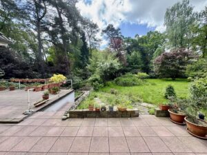 Terrasse vor der Küche, EG