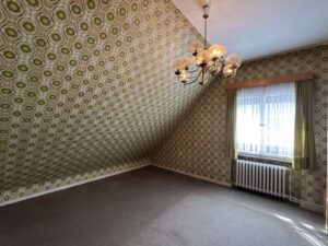 Zimmer 7, DG